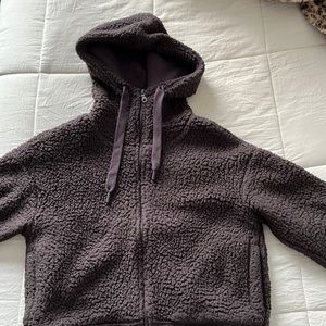 sherpa crop zip up